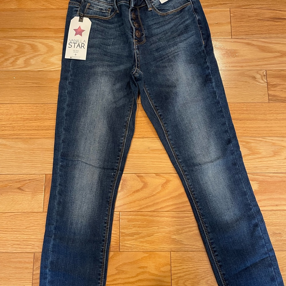 Mid rise skinny jeans